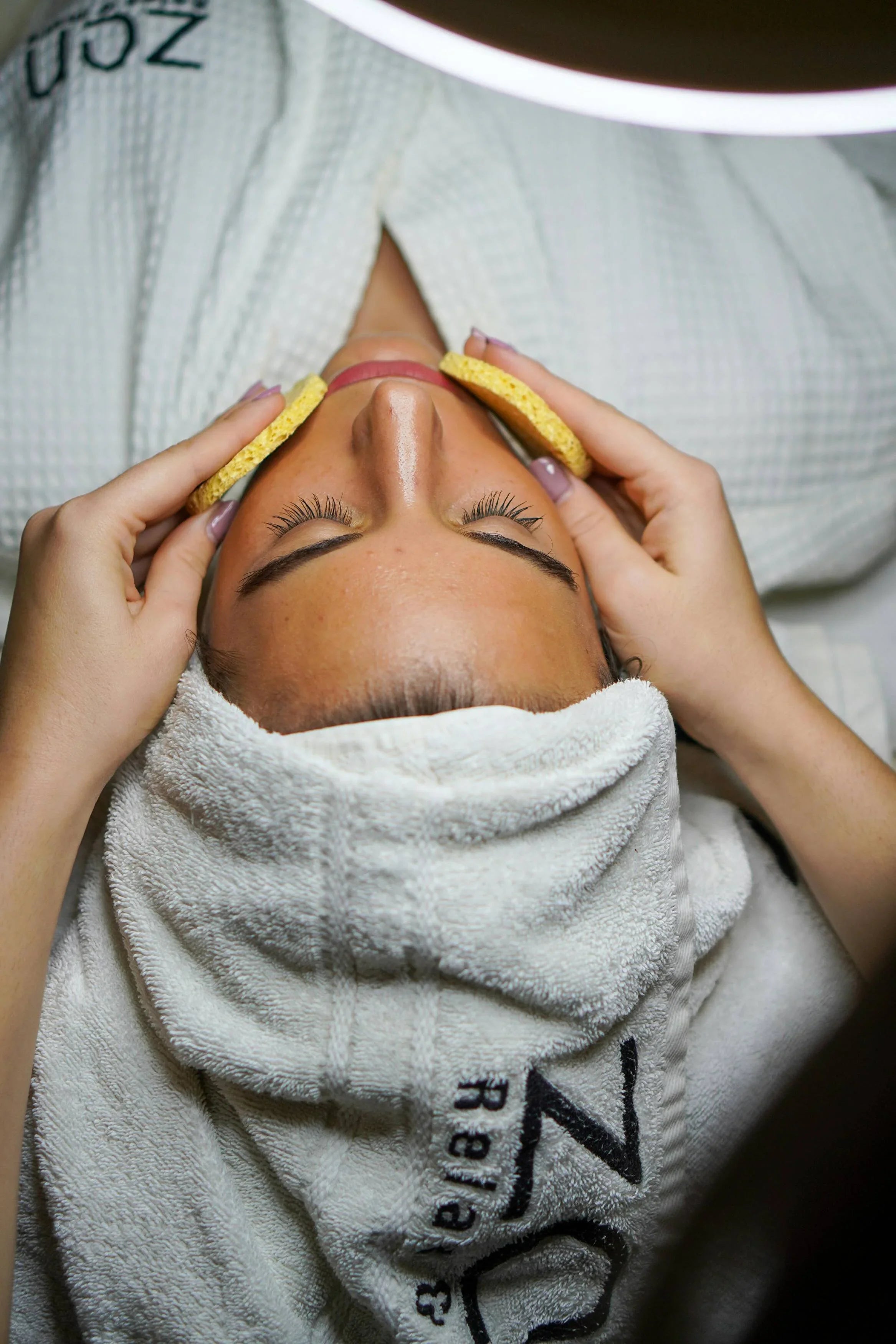CBD Massage Oil: Relaxation and Pain Relief with CBD-Infused Oils
